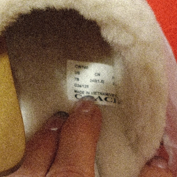 Coach Black and Cream Shearling Slippers - Picture 3 of 4
